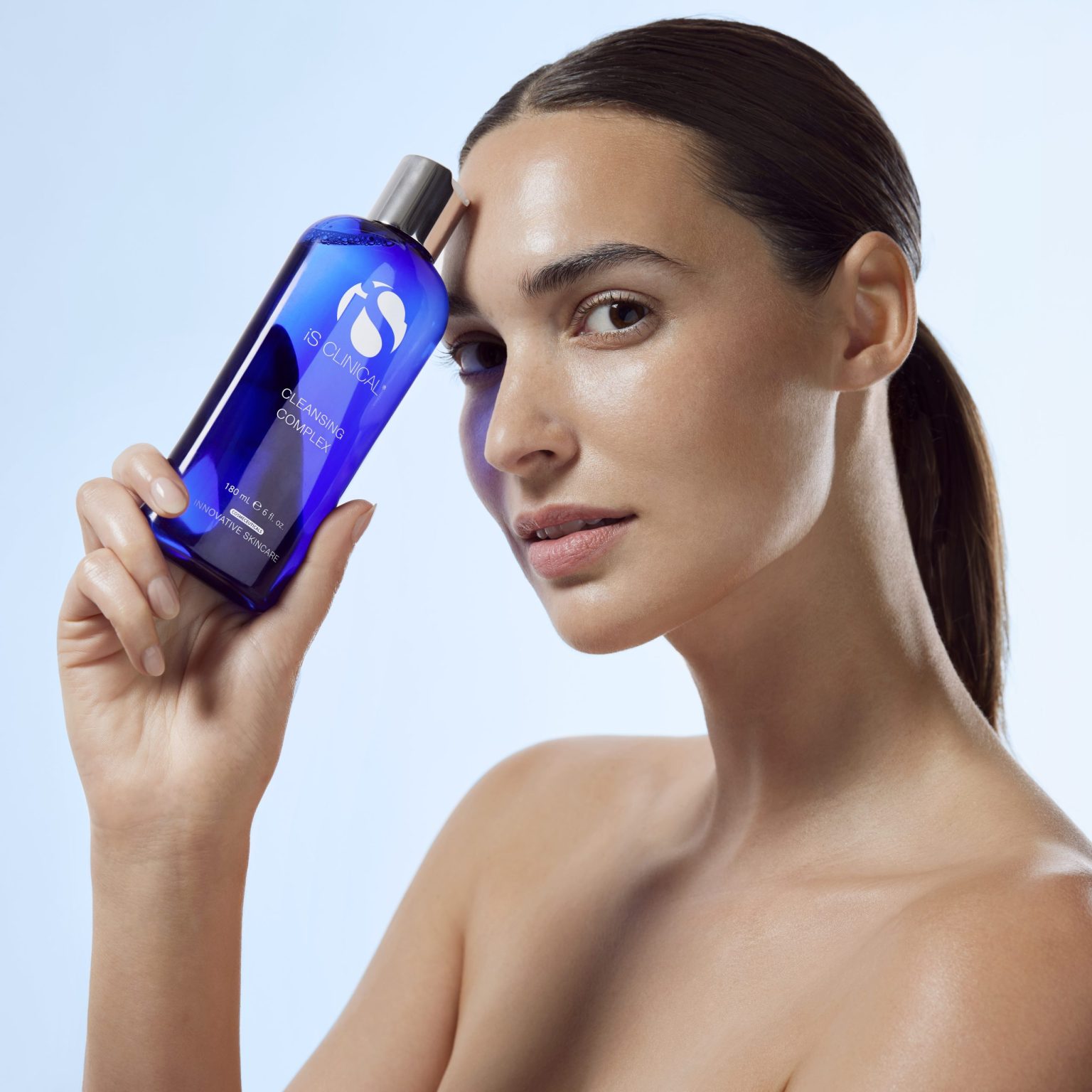 iS Clinical Cleansing Complex | iS Clinical Türkiye